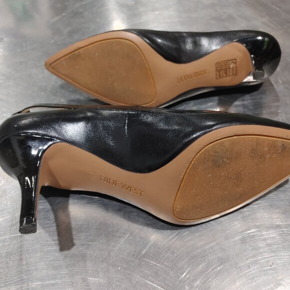 Nine West High heels Size 7 1/2 Black Good Condition - Picture 2 of 2